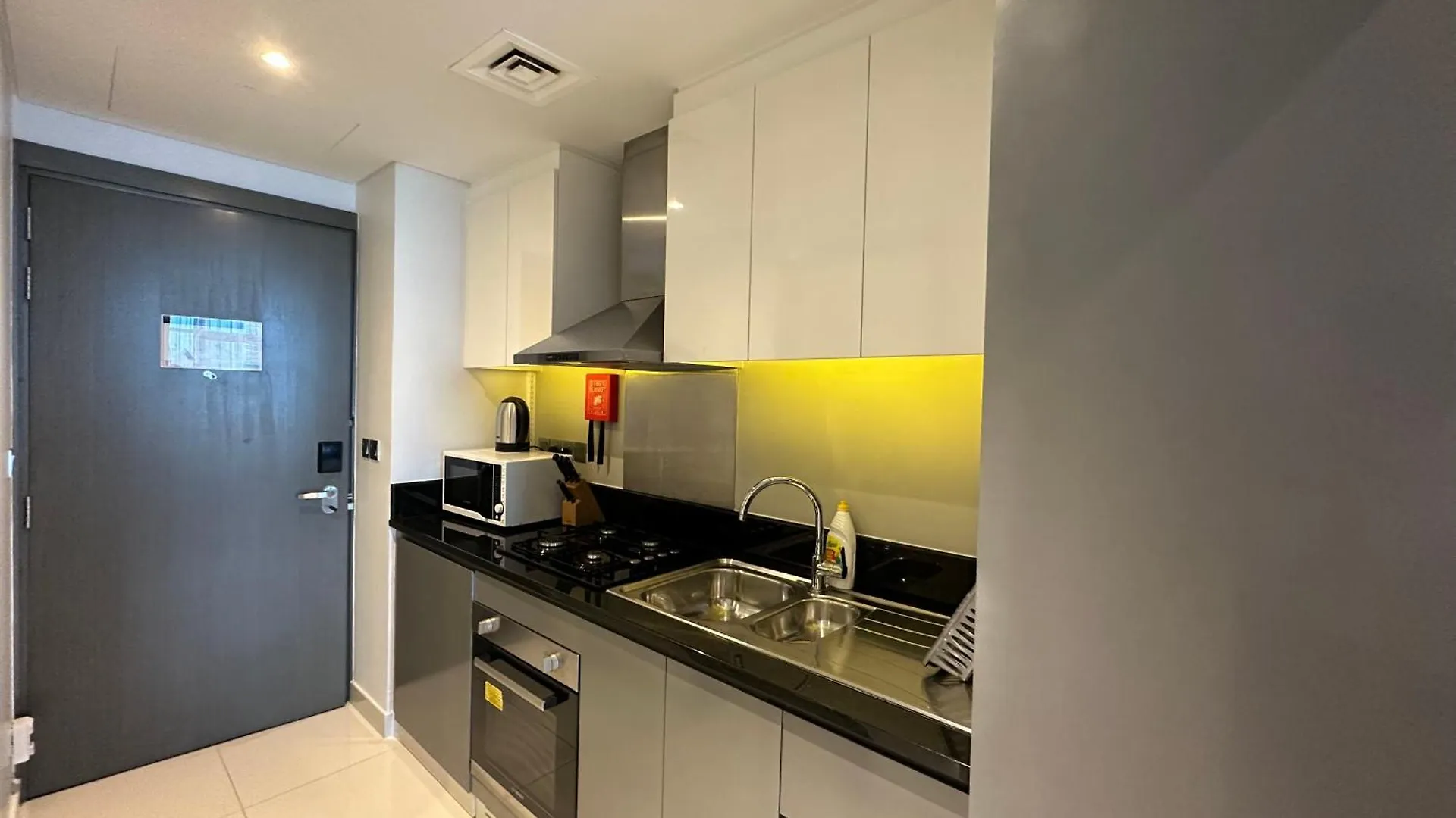 Apartment Business Bay Modern Studio With A Canal View At Damac Maison Prive 1616 Dubai